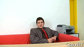 Akcja z gigantycznym kutasem - czy dasz radę temu potworowi?