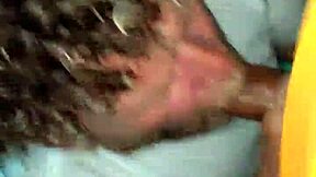 ワオ！太いラテン肉棒が大量射精で爆発！