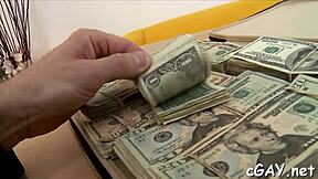 Kova blowjob kuuman cumshotin kanssa