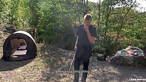 Priamy twink dostane zaplatené a ochotne berie kurac do úst a do riti - czech hunter 563