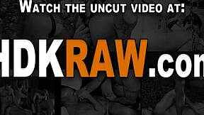 同性猛男舔肛门，硬核无套和射精