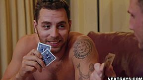 Jayden Marcos dan Phoenix Ocean Kongkek Keras dalam Aksi Uniform Liar