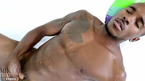 มิกซ์อิทอัพบอย ฟีนิกซ์ เฟลลิงตัน เล่นควยคนเดียวสุดเข้ม