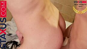 Condoomhaters! Bareback Twinks Gaan Hard Tekeer In Het Openbaar!