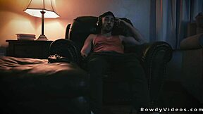 Aku Coba Seks Gay dengan Gamer Hetero Setelah Hookup Avatar