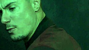 Подчинена Скай Нокс се навежда за Джейсън Варос огромен кура