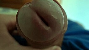 Wideo z kutasem 9 pokazuje imponujące szczegóły solo akcji