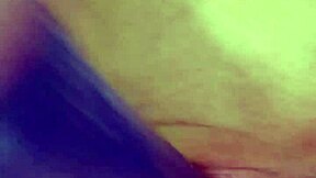 solo fed amatør stryger med dildo