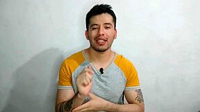 Fant, ta mladi 18+ zdravnik dobi nabito od svojega obešenega zrelega šefa v bolnišnici!