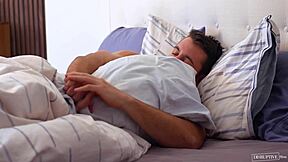 Красивият скрит доктор първи груб бейрбек с красавец ескорт