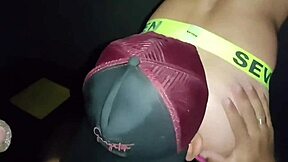 Man, deze gay jongens cruisen in darkroom in Brazilië! 🔥😈