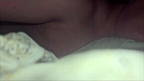 האם זיינתי אותו חזק מספיק כדי שיצרח?