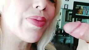 ケリー・ギャレットが4月18日にストレート既婚ファンをバンキング