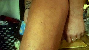 बेयरबैक सिनर स्वीट एमेच्योर गांड में डीप ड्रिलिंग