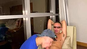 Cazzo nero massiccio distrugge il buco stretto del twink?