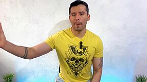 Hittade min haitiska rumskamrat som smeker 25cm och fyllde mig rå!