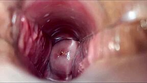 Sakra, ten detailní vaginální orgasmus je intenzivní