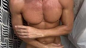 Estou Obcecado com Jogo de Fetiche Chuva de Ouro