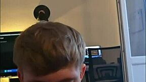 Explozie de ejaculare twink în compilația Partea 6!