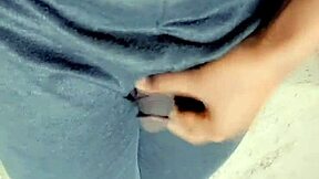 Gnugga lilla 18+ pitt i vild kompilering