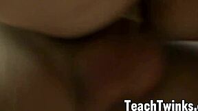 可愛いエモビショウネンのジャックとダコタが激しくファック、ダムン！