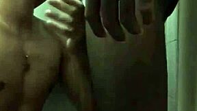 แสดงตัวสุดยอด โดนดูดควยในห้องน้ำสถานีรถไฟด้วยความเสียวสาธารณะ