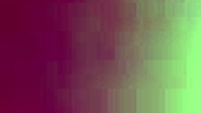 Il Ragazzo delle Consegne Succhia e Cavalca Forte il Cazzo della Trans