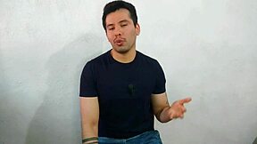 Asistentă penetrată de pacient cu pulă groasă în cabinet medical noaptea