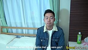 homo aasialainen runkkaa ja saa hierottua hd:ssä