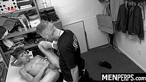 i knew my moves would land me big in this job - menperps garage banging