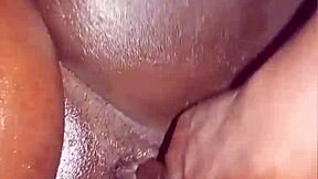 Eksklusiivinen seksitarjous juuri tipahti, haluatko liittyä hauskanpitoon?