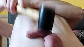 permonik1987 レトロブルーフィルムの金玉蹴りセッション