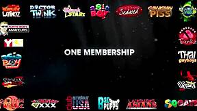 Ung kille suger arabisk kuk i intensiv blowjob-session