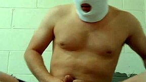 ทวินก์สมัครเล่นล่อแดดดี้ให้ฉี่ระหว่างเซสชั่นเสยคนเดียว