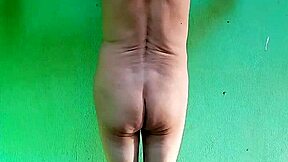 Gay amateur Twink showing off his ass for some hot anal sex