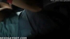 encoxada gay no ônibus novinhosafado