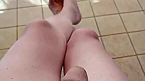 Young gay man shows off his feet and has raw sex scenes