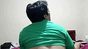 Chubby Ecuadorian lodge seeks top for bareback action