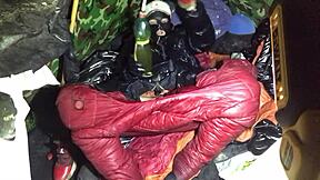 Amateur Hardcore Fucking In Ostre Szmacenie Kurtek 3 Scene.