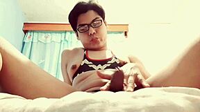 i love watching this sexy chico gay masturbating in bed