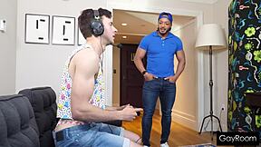 Broke Gaymer Twink Lets Delivery Guy Drill His Tight Butthole in Wild Interracial Action.