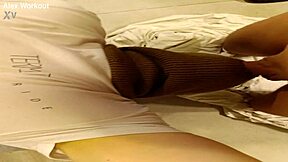 Deep Wet Blowjob from Muscular Couple in Bed Feels So Raw