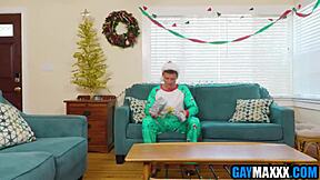 I'm craving that freeuse gay Christmas vibe with hot hunks. Can't wait to dive into rimming and more with jocks.