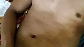 Amateur guy jerks off every morning