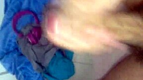 i jerked off for my buddy today, so hot