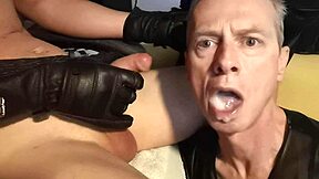 Feed Me That Thick Cock Now!