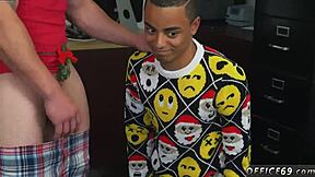 Speedo Lovers in Wild Gay 3some Holiday Ass Action