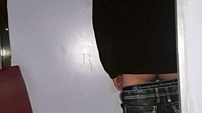 Straight guy gets sucked at gay gloryhole
