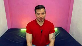 Militar Musculoso Dotado Preña El Culo De Un Jovencito Twink Universitario Relato Sexual