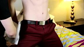 Old Man Seduces Emo Teen 18+ for Bareback Kissing and Rimjob in Naked First Time
